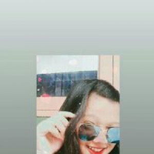 Putri Elma profile icon