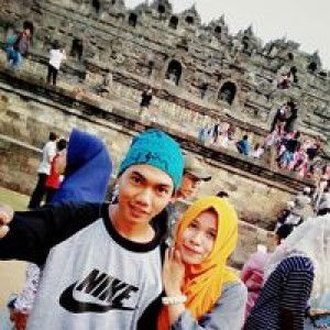 Witriani profile icon