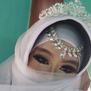 Afri Damayanti profile icon