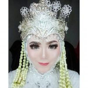 Riani Kania Andini profile icon