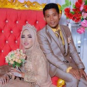 Eva Lasmini profile icon