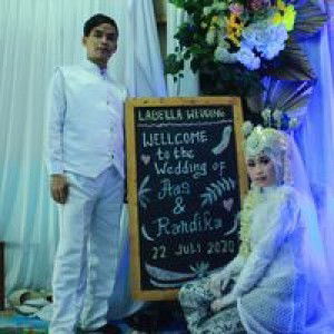 Aas Ariska profile icon