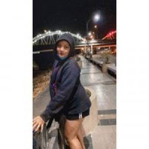 ใบ' เฟิร์น profile icon