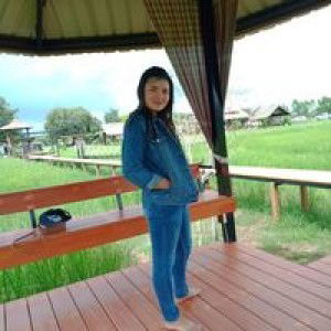 Yee Phatcharaporn profile icon