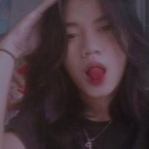 putri dwitami profile icon