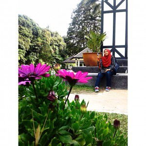 siti nur farrisya profile icon