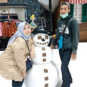 Leny Aprilia Irianti profile icon