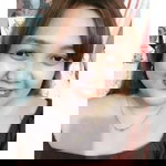 Pearly Ü Estrada profile icon