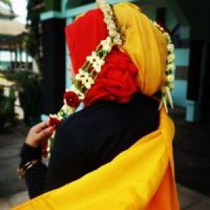 Uswatun Khasanah profile icon