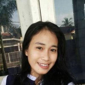 Poppy Yolanda profile icon