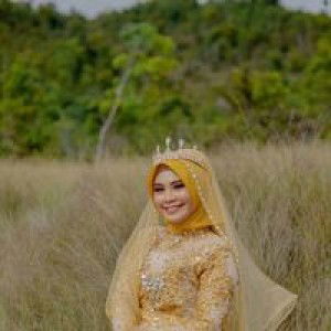 Choliidyah Ayu Astari profile icon