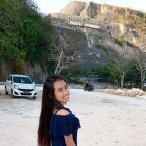 Mina Kurnia-one profile icon