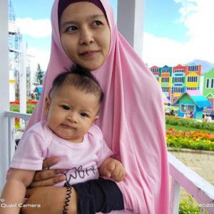 yulia astuti profile icon