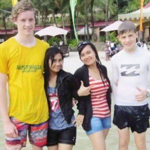 henny tumanggor profile icon