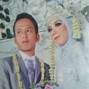 Nela Safitri profile icon