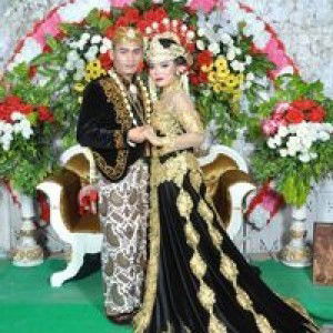 Fera Febrianti profile icon