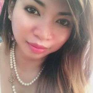 Rose Azares profile icon