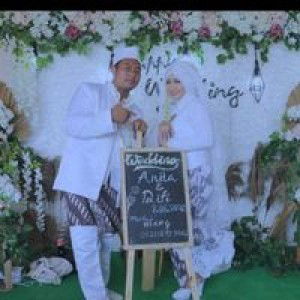 Anita Martiani profile icon