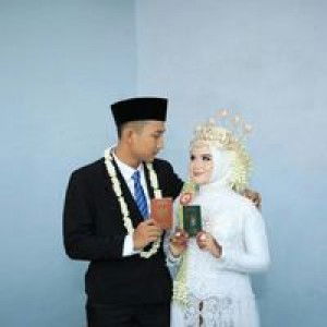 Arum Widya profile icon