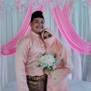 Nur Suziera profile icon