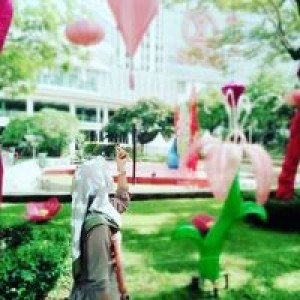 Cahyati Santo profile icon