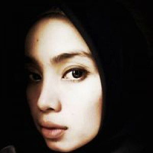 Evhie Qharunniya profile icon