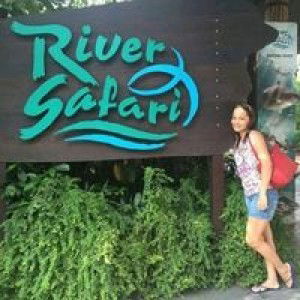 Ana Reyes profile icon