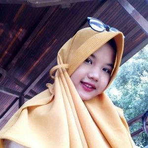 Ritna Sari profile icon