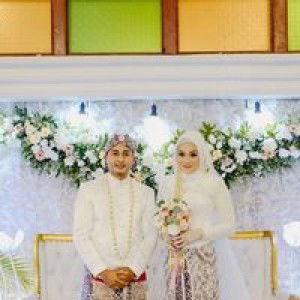 Desi Ari Dermawanti profile icon