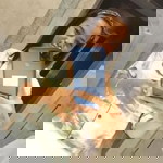 Aprilia Mamhnya Mirza profile icon