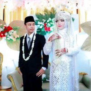 Diah Ayu AI profile icon