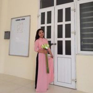 Huong HT profile icon