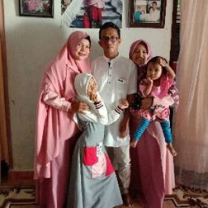 Berliant Family profile icon