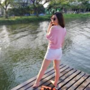 Eyely PopPy profile icon