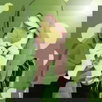 Risnawati Rifail profile icon