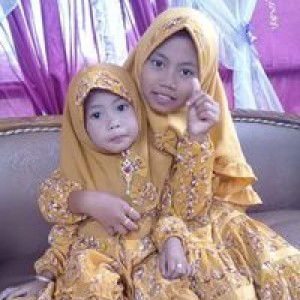 Ratu Elie Zhabeth profile icon