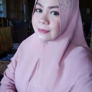 Andi Evie Surianthy profile icon