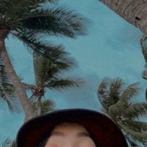 Reen Nasreen profile icon