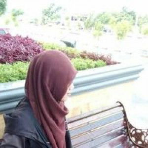 Dwhi Ariyati profile icon