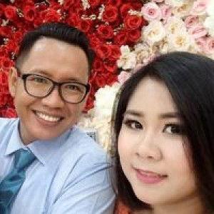 YuliaNi HanDayani profile icon