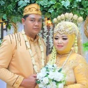 Ratih Mayang S profile icon