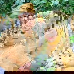 Ratih Mayang S profile icon