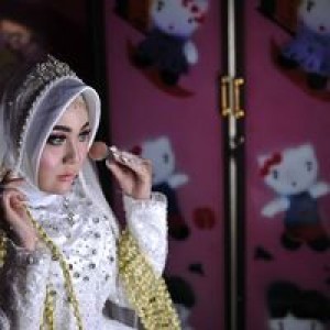 Evi Rianty profile icon