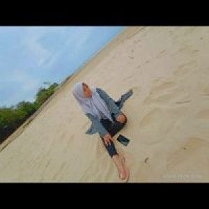 Vhye Novi profile icon