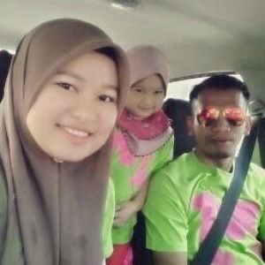 Fahmi Fazlina profile icon