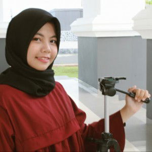 Dita Yulia profile icon