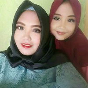 Sulistyowati Uly profile icon