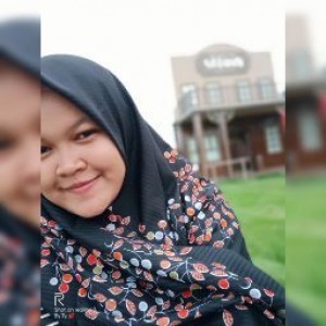 Yulia Riski Arum Sari profile icon