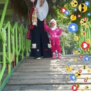 Uswatun Khasanah profile icon