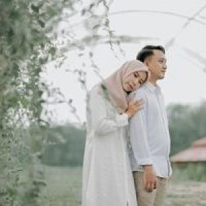 Isty Maysaroh profile icon